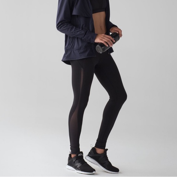 Lululemon Smooth Stride Tight Scalloped 